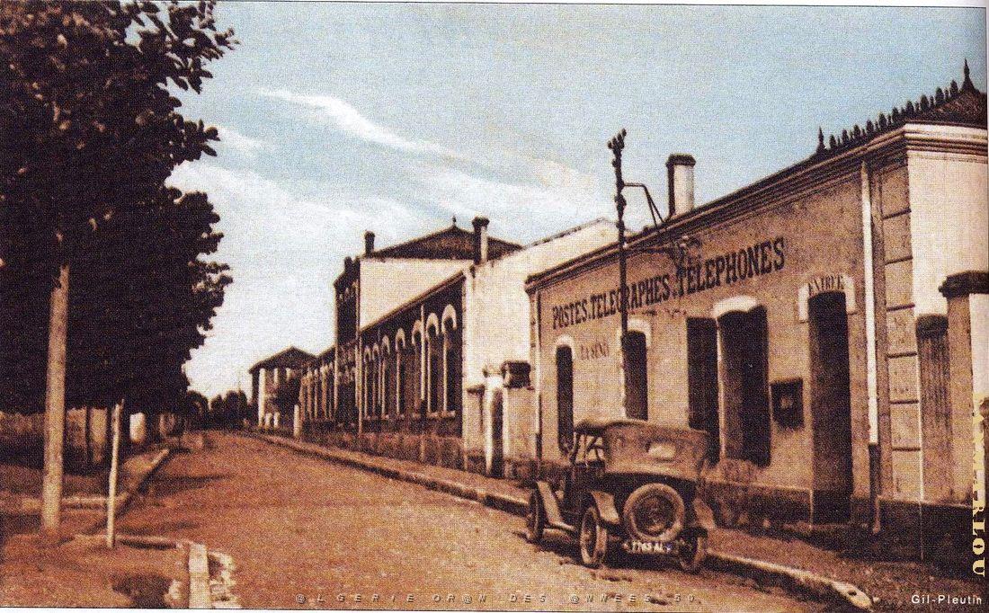 La Senia 056- rue des ecoles.JPG